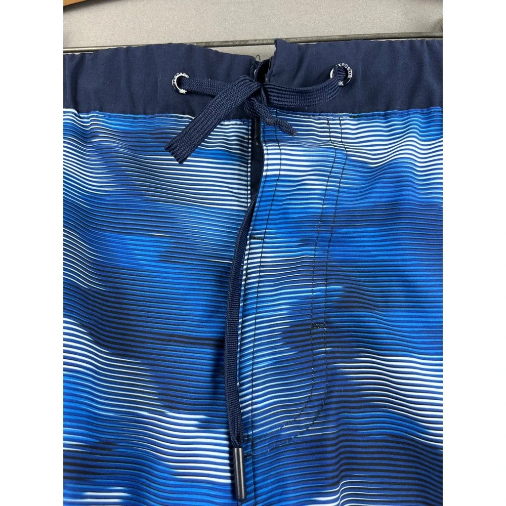 ZeroXposur Swim Trunks Mens XL Board Shorts Blue Wave Pattern Pocket Good